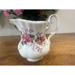 Royal Albert Lavender Rose Creamer Bone China England Vintage Tea Party